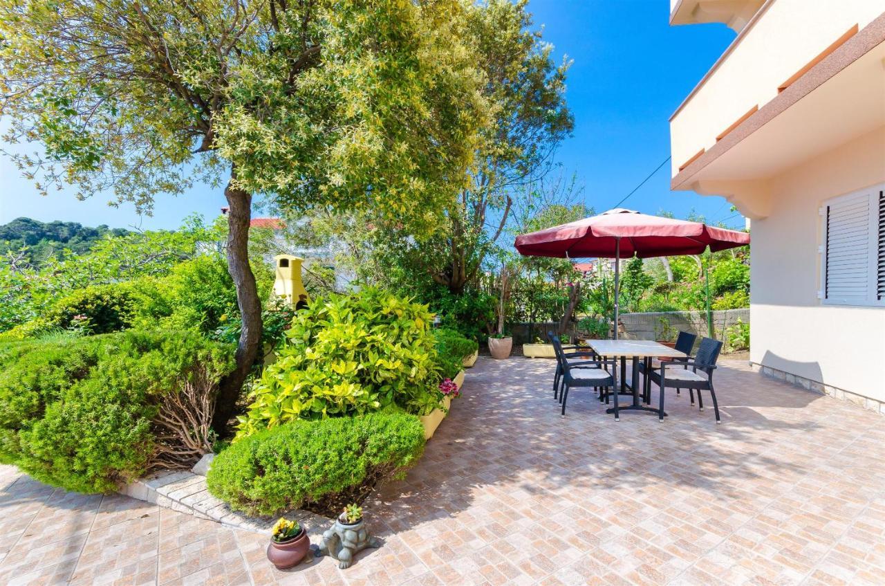Apartments Marotin Palit Екстериор снимка