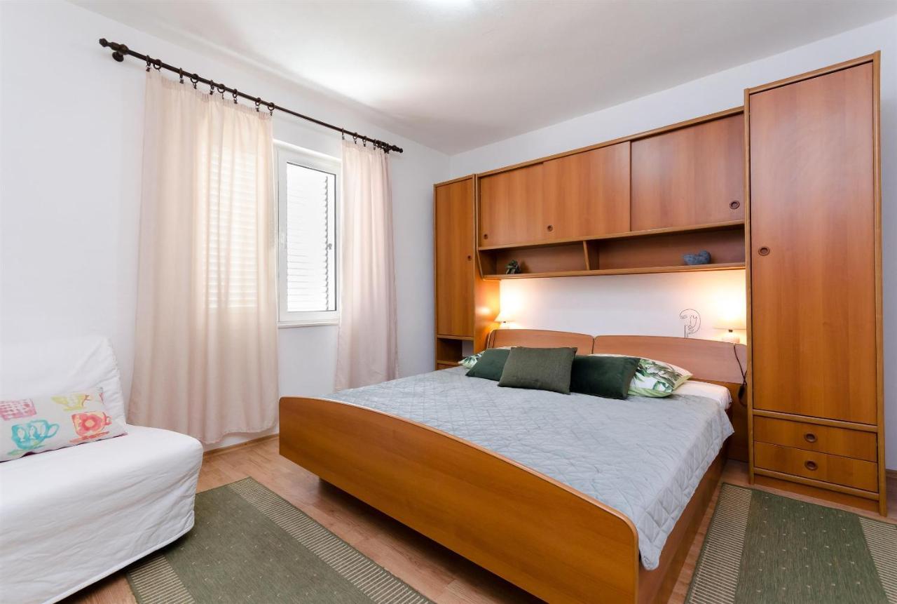 Apartments Marotin Palit Екстериор снимка