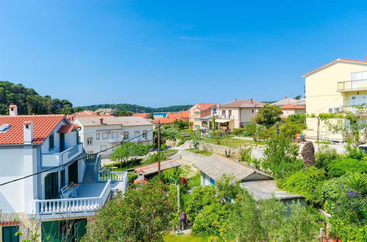 Apartments Marotin Palit Екстериор снимка