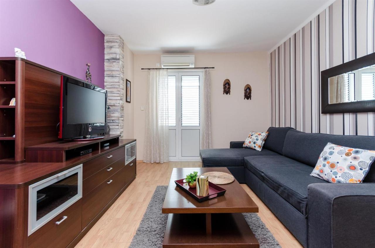 Apartments Marotin Palit Екстериор снимка