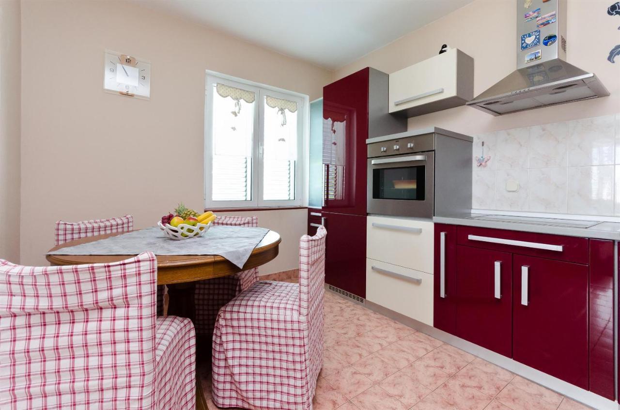 Apartments Marotin Palit Екстериор снимка