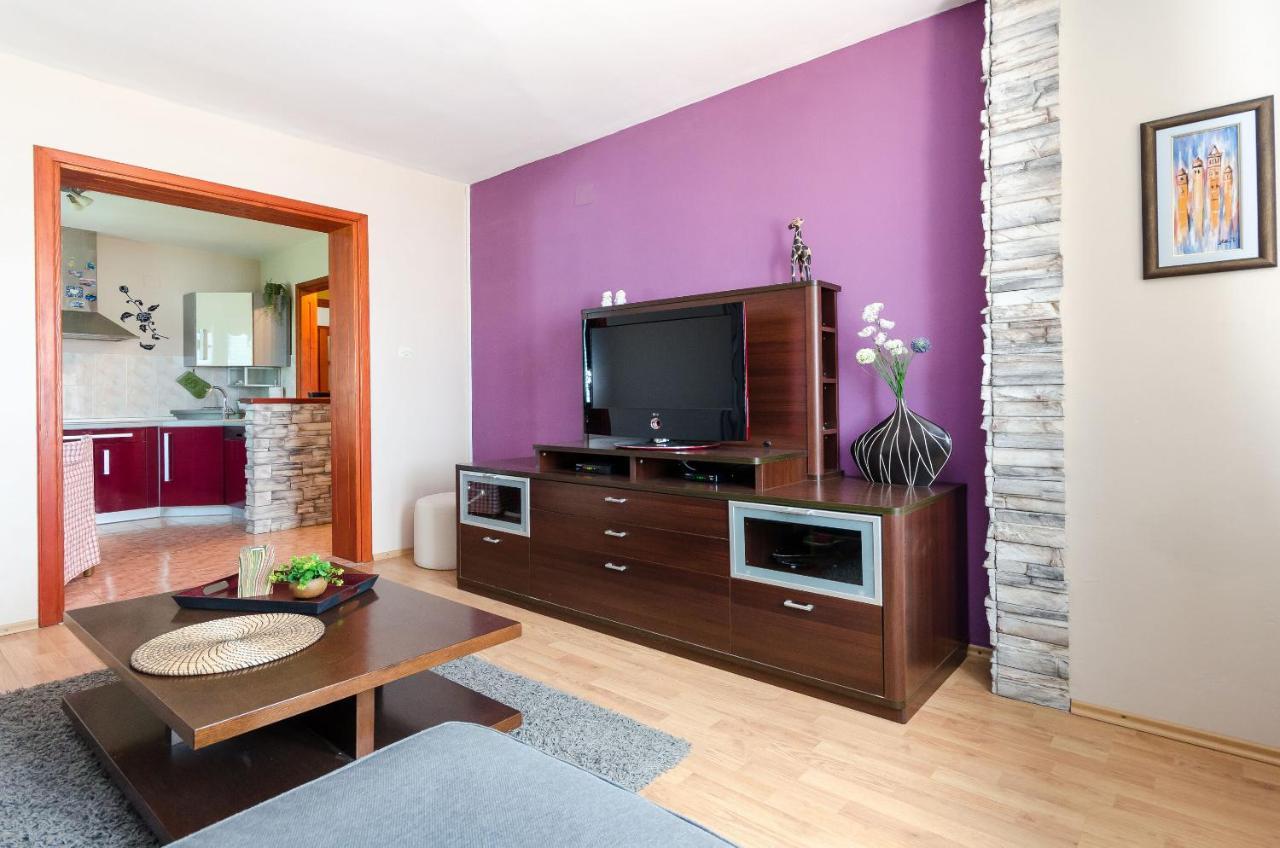 Apartments Marotin Palit Екстериор снимка